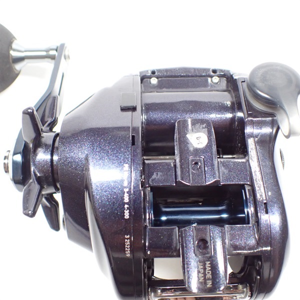 ２３レオブリッツ３００Ｊ